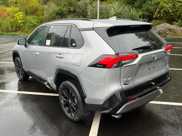 2024 Toyota RAV4 Hybrid SE