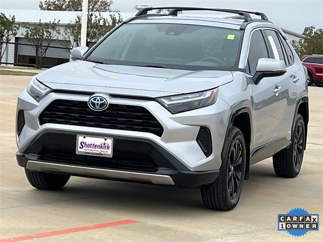 2024 Toyota RAV4 Hybrid SE