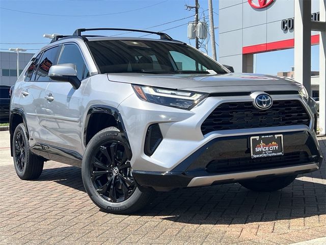 2024 Toyota RAV4 Hybrid SE