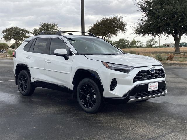 2024 Toyota RAV4 Hybrid SE