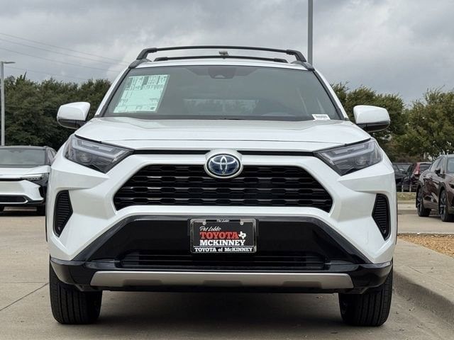 2024 Toyota RAV4 Hybrid SE