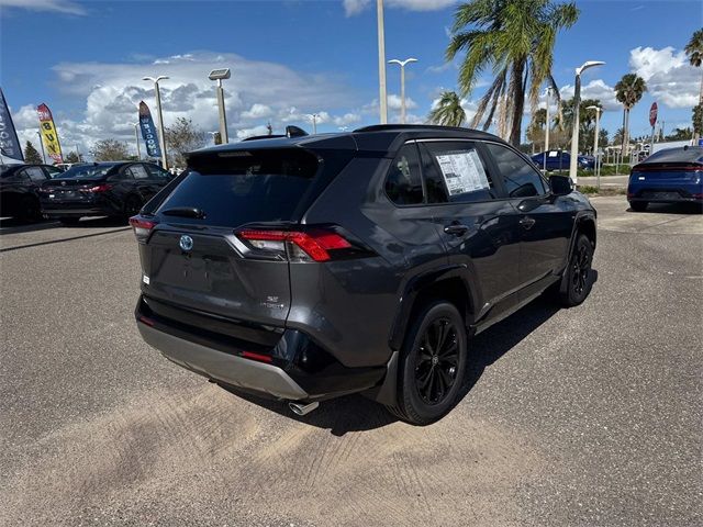 2024 Toyota RAV4 Hybrid SE