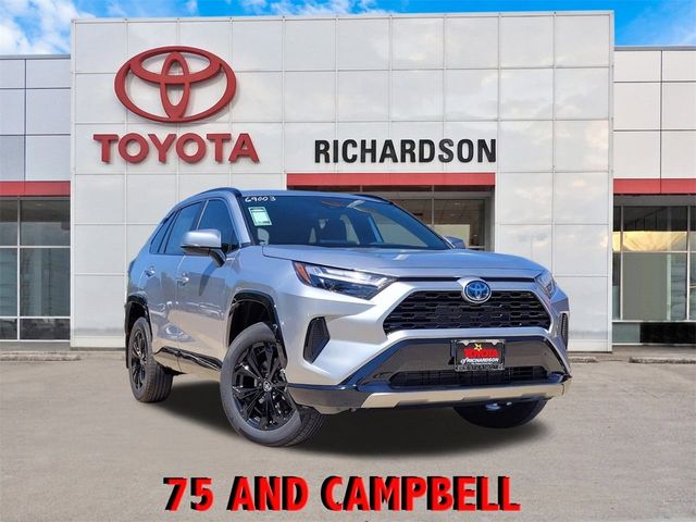 2024 Toyota RAV4 Hybrid SE