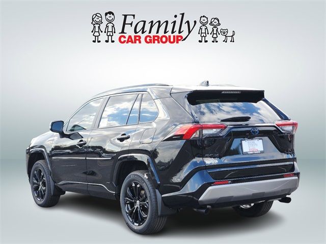 2024 Toyota RAV4 Hybrid SE