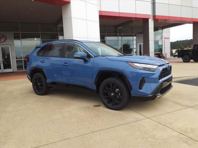 2024 Toyota RAV4 Hybrid SE