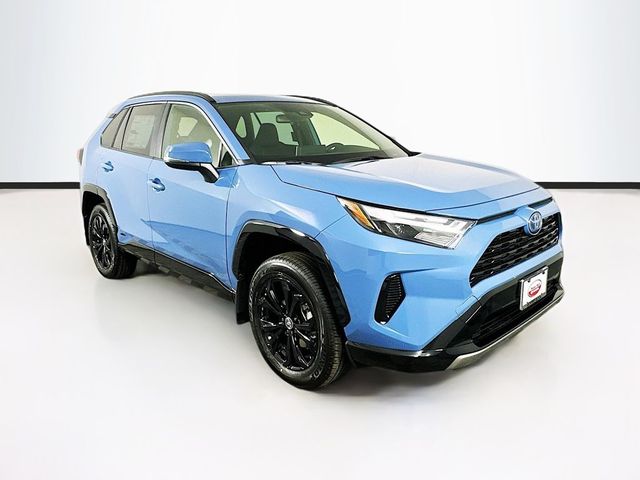 2024 Toyota RAV4 Hybrid SE