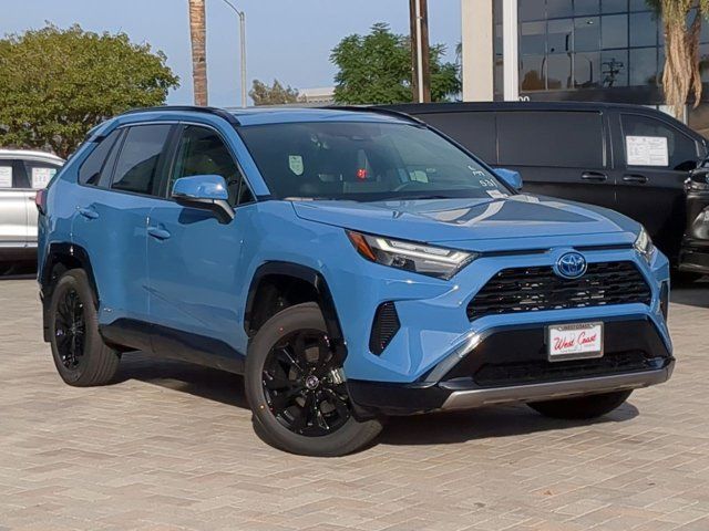 2024 Toyota RAV4 Hybrid SE