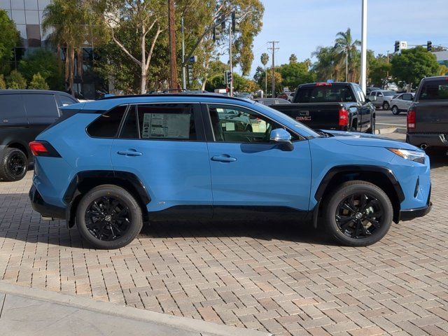 2024 Toyota RAV4 Hybrid SE