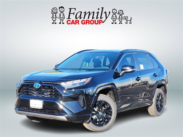 2024 Toyota RAV4 Hybrid SE