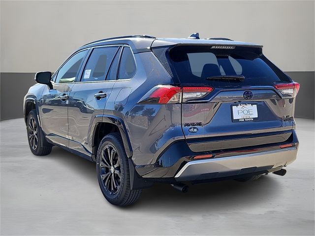 2024 Toyota RAV4 Hybrid SE