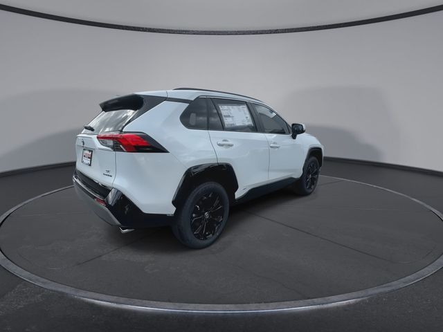 2024 Toyota RAV4 Hybrid SE