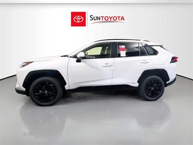 2024 Toyota RAV4 Hybrid SE