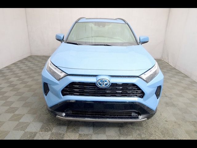 2024 Toyota RAV4 Hybrid SE