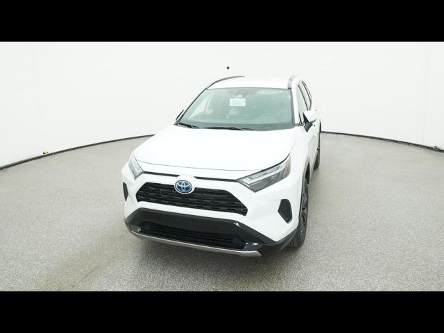 2024 Toyota RAV4 Hybrid SE