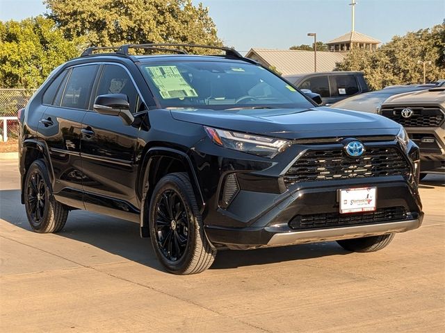 2024 Toyota RAV4 Hybrid SE