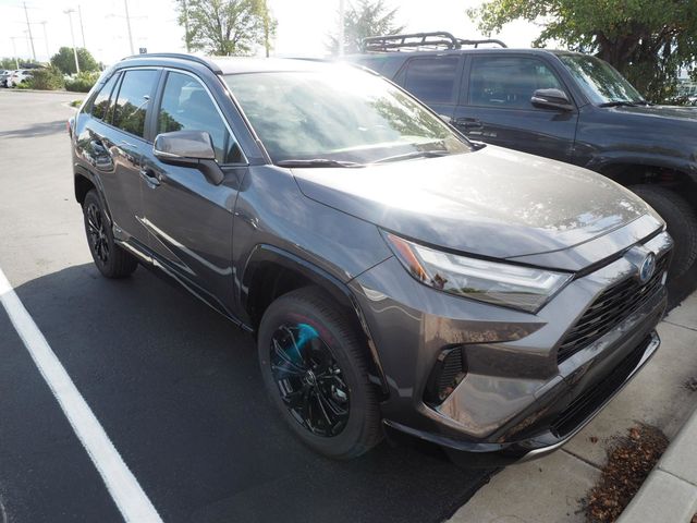 2024 Toyota RAV4 Hybrid SE