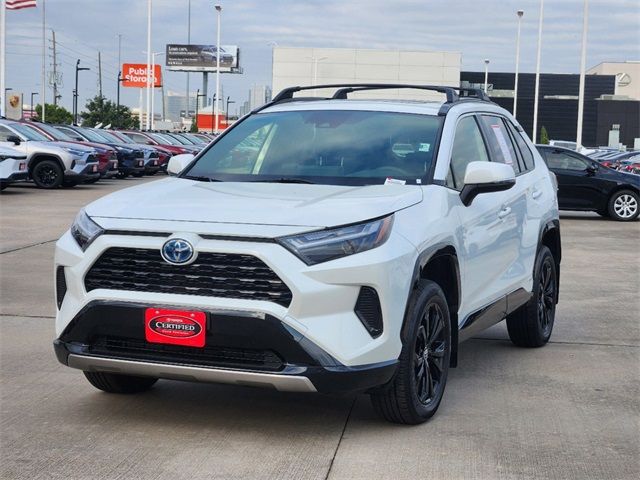 2024 Toyota RAV4 Hybrid SE