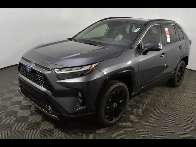 2024 Toyota RAV4 Hybrid SE