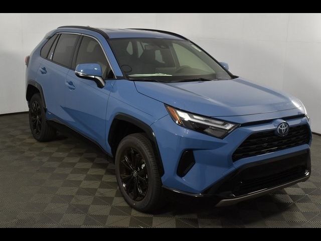 2024 Toyota RAV4 Hybrid SE