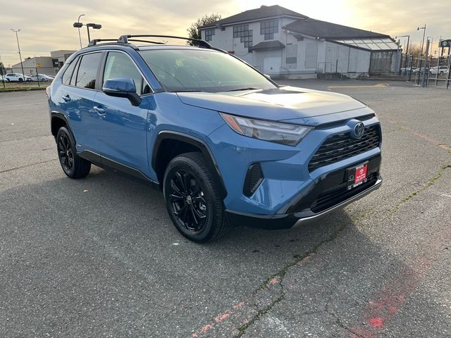 2024 Toyota RAV4 Hybrid SE