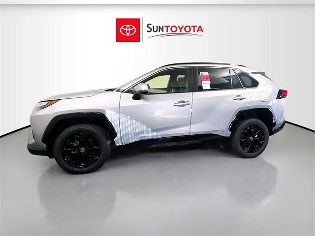 2024 Toyota RAV4 Hybrid SE