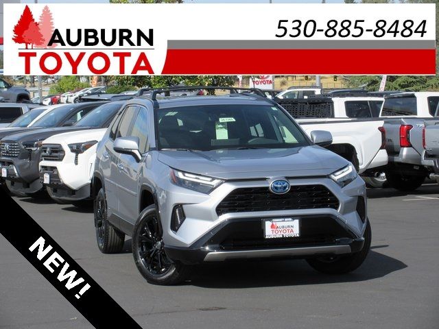 2024 Toyota RAV4 Hybrid SE