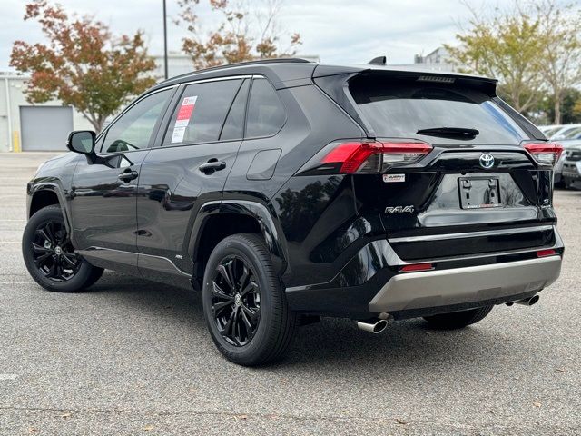 2024 Toyota RAV4 Hybrid SE