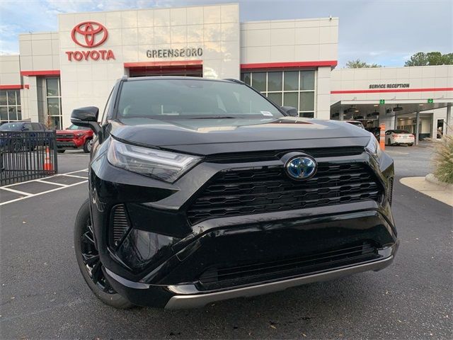 2024 Toyota RAV4 Hybrid SE