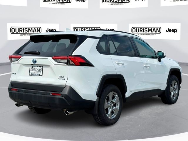 2024 Toyota RAV4 Hybrid XLE