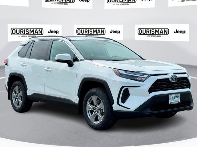 2024 Toyota RAV4 Hybrid XLE