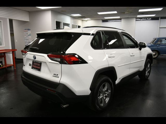 2024 Toyota RAV4 Hybrid XLE