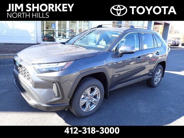 2024 Toyota RAV4 Hybrid XLE