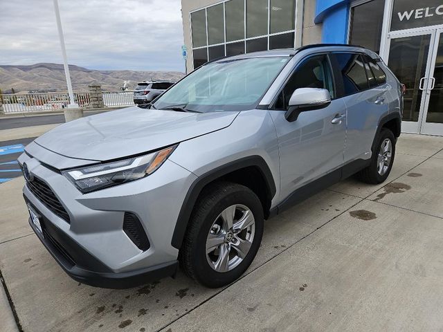 2024 Toyota RAV4 Hybrid XLE