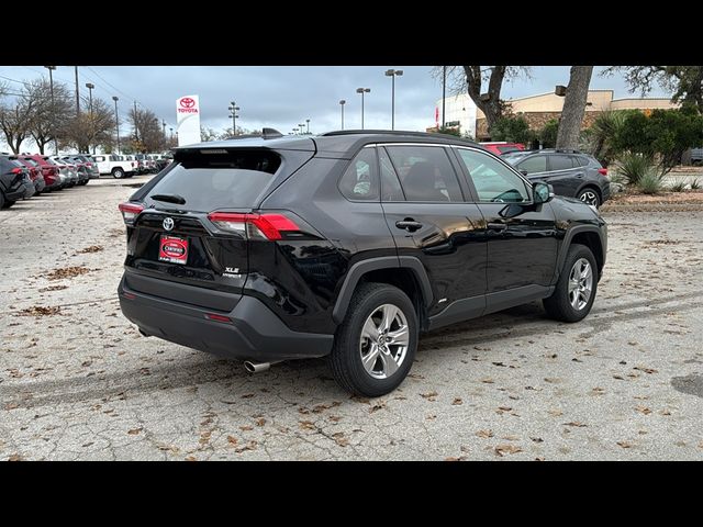 2024 Toyota RAV4 Hybrid XLE