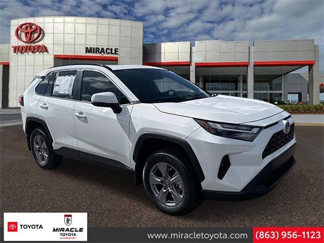 2024 Toyota RAV4 Hybrid XLE