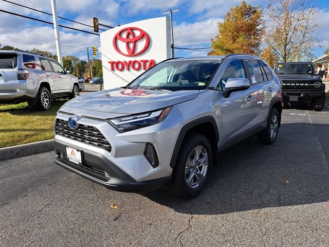 2024 Toyota RAV4 Hybrid XLE