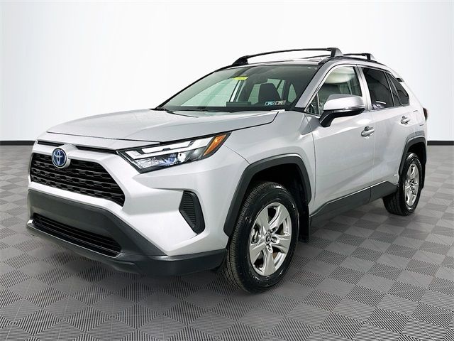 2024 Toyota RAV4 Hybrid XLE