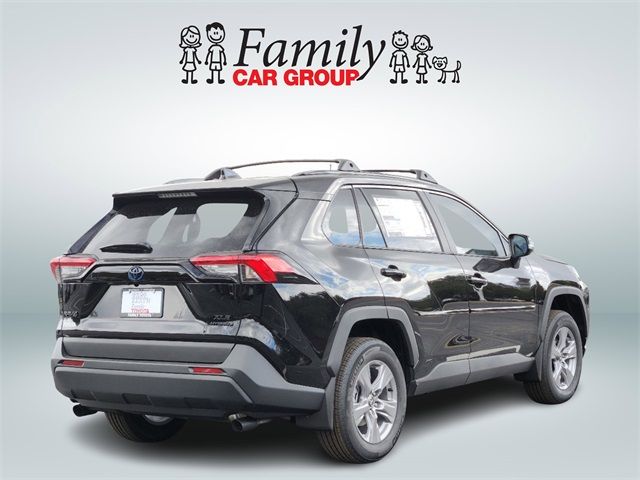 2024 Toyota RAV4 Hybrid XLE