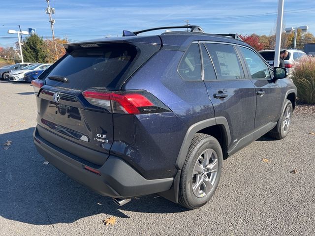 2024 Toyota RAV4 Hybrid XLE