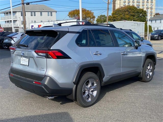 2024 Toyota RAV4 Hybrid XLE