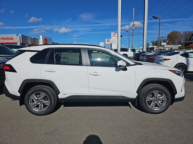 2024 Toyota RAV4 Hybrid XLE