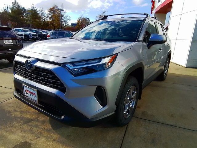 2024 Toyota RAV4 Hybrid XLE