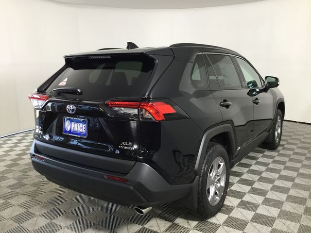 2024 Toyota RAV4 Hybrid XLE