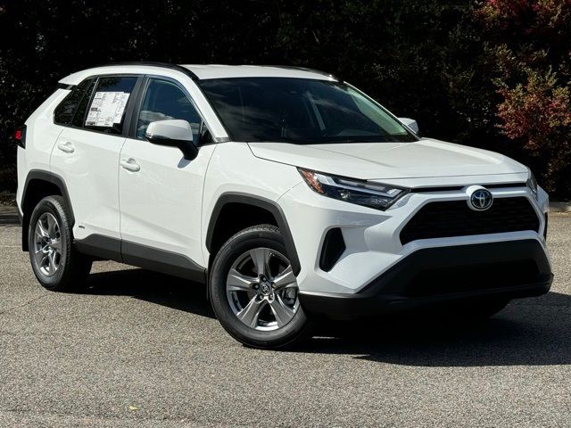 2024 Toyota RAV4 Hybrid XLE