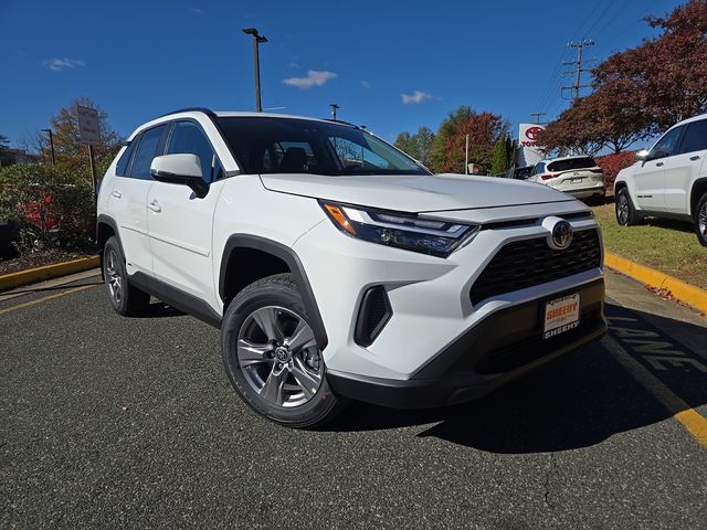 2024 Toyota RAV4 Hybrid XLE