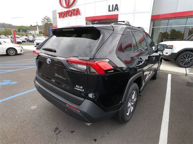 2024 Toyota RAV4 Hybrid XLE