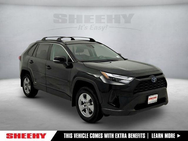 2024 Toyota RAV4 Hybrid XLE