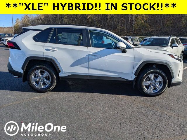 2024 Toyota RAV4 Hybrid XLE