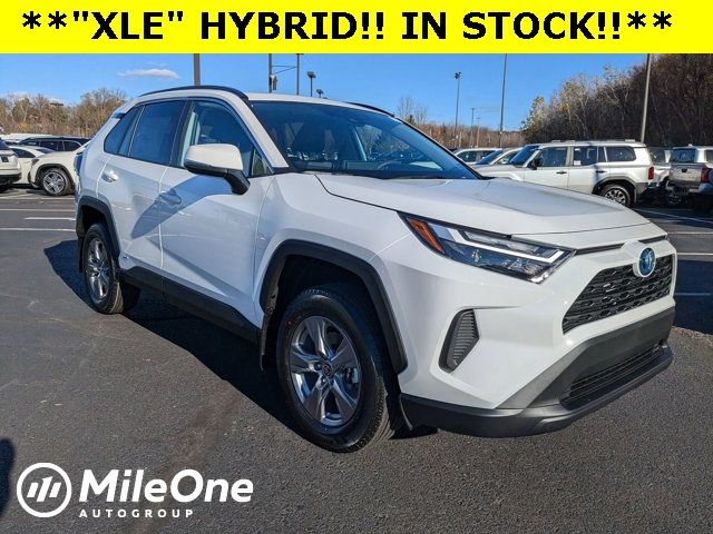 2024 Toyota RAV4 Hybrid XLE