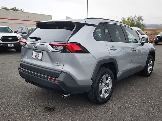 2024 Toyota RAV4 Hybrid XLE